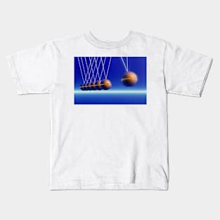 Newton's cradle (A400/0029) Kids T-Shirt